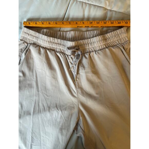 Daisy Fuentes women’s taupe‎ athletic joggers size L - Picture 3 of 6